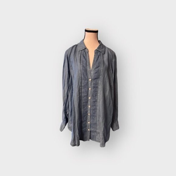 🆕 NWT Women’s torrid 2 Tencel Blue Chambray Button Up Shirt 18 20 2X 2XL XXL - Picture 2 of 12